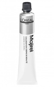 Краска для волос Loreal Majiblond ultra 900s (Очень яркий блондин) Краска для волос Loreal Majiblond ultra 900s (Очень яркий блондин)