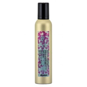 Увлажняющий мусс для упругих четко очерченных локонов - Davines More Inside Curl Moisturizing Mousse 250 мл